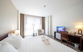 Golden Crown Plaza Hotel Hat Yai 3*